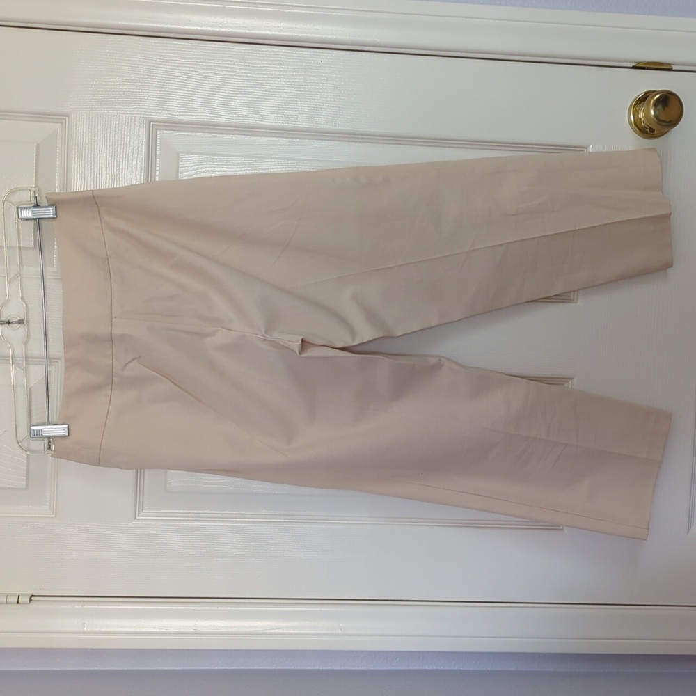 i.e. Cotton Capri Pants Size 6P - Picture 4 of 7